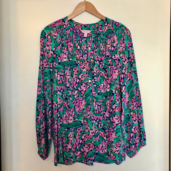 Lilly Pulitzer Tops - Lilly Pulitzer Elsa "Loves Me" Silk Top